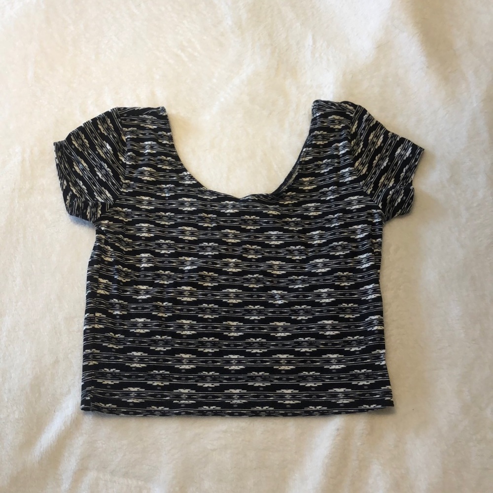 Crop top